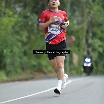 Runner Photo 5949922