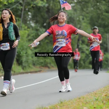 Runner Photo 5949971