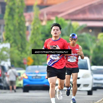 Runner Photo 5949982