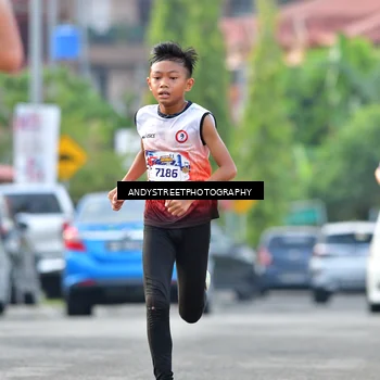Runner Photo 5950002