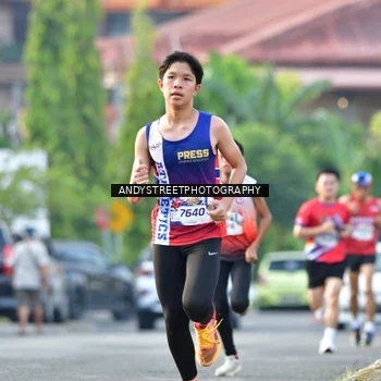 Runner Photo 5950011