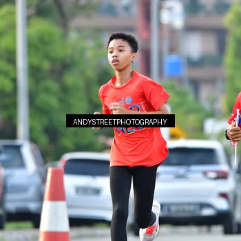 Runner Photo 5950030
