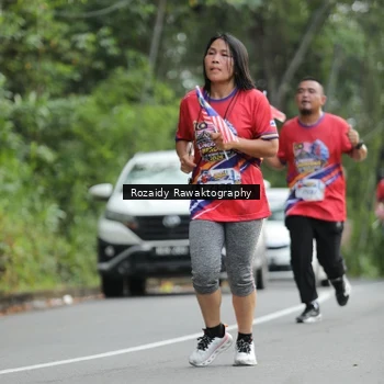 Runner Photo 5950086