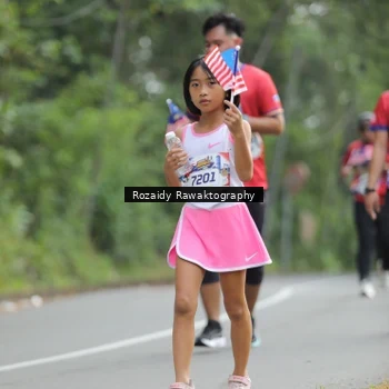 Runner Photo 5950119