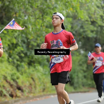 Runner Photo 5950227