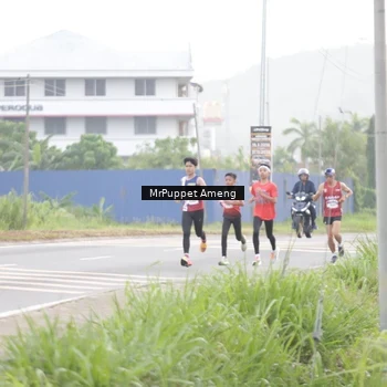 Runner Photo 5950234