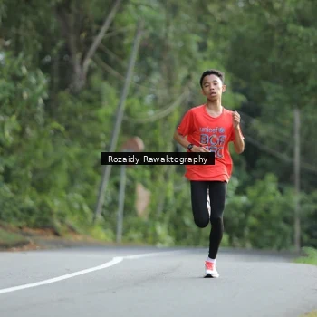 Runner Photo 5950246