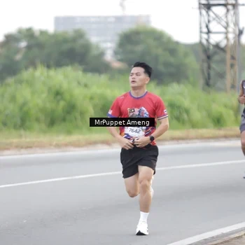 Runner Photo 5950267
