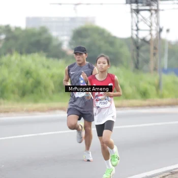 Runner Photo 5950269
