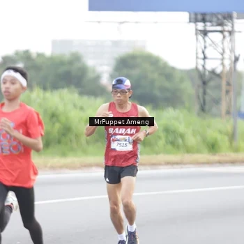Runner Photo 5950271