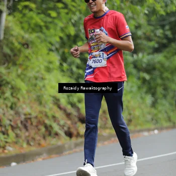 Runner Photo 5950280