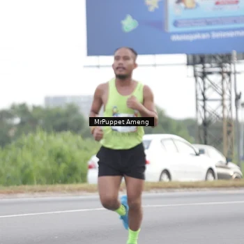 Runner Photo 5950308