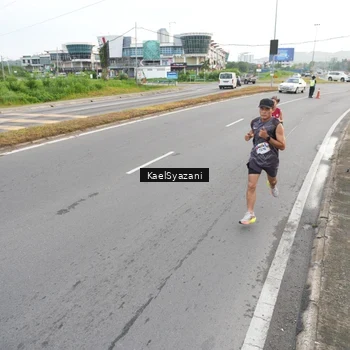 Runner Photo 5950324
