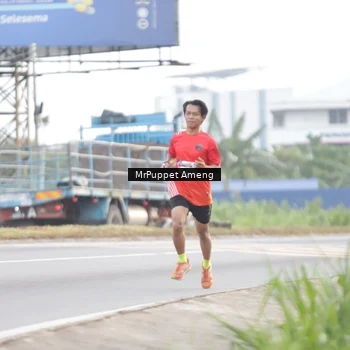 Runner Photo 5950329