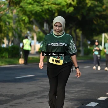 Runner Photo 5950358