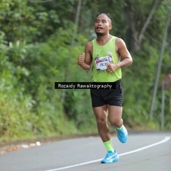 Runner Photo 5950359