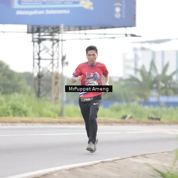 Runner Photo 5950399