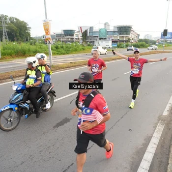 Runner Photo 5950435