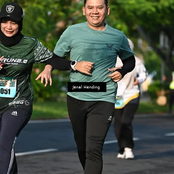 Runner Photo 5950520