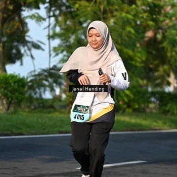 Runner Photo 5950559