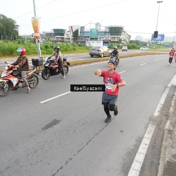 Runner Photo 5950599