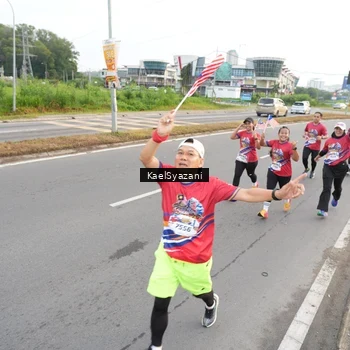 Runner Photo 5950610