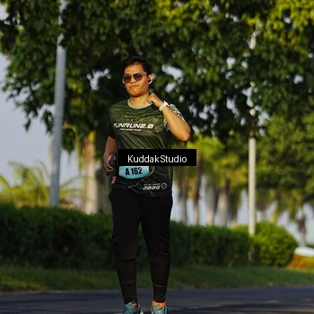 Runner Photo 5950635