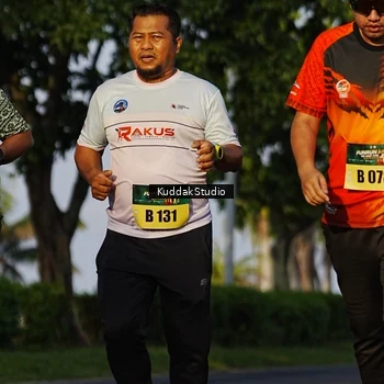 Runner Photo 5950727