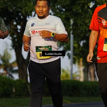 Runner Photo 5950729