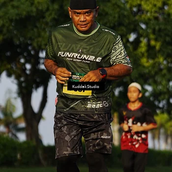 Runner Photo 5950819