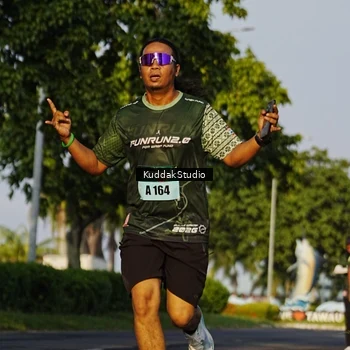 Runner Photo 5950835