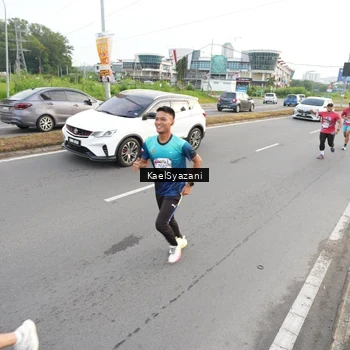 Runner Photo 5950875