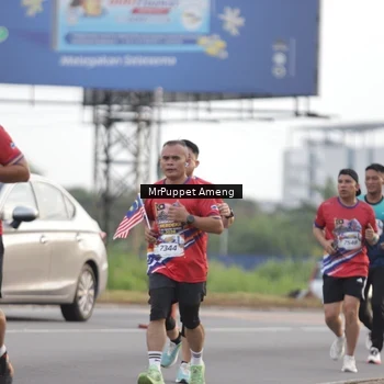 Runner Photo 5951002