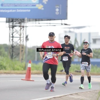 Runner Photo 5951008