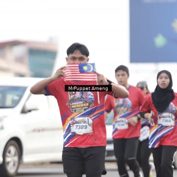 Runner Photo 5951181