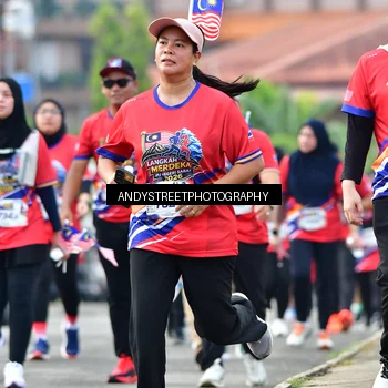 Runner Photo 5951211