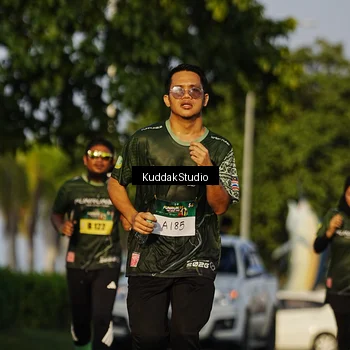 Runner Photo 5951313