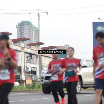 Runner Photo 5951323