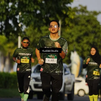 Runner Photo 5951324
