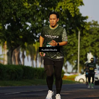 Runner Photo 5951342