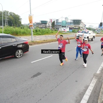 Runner Photo 5951347