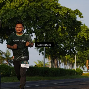 Runner Photo 5951364