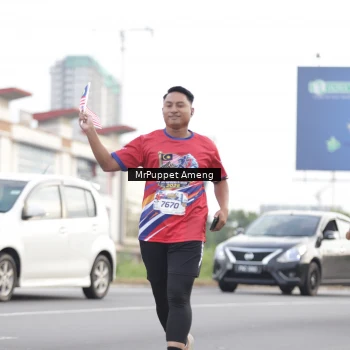 Runner Photo 5951372