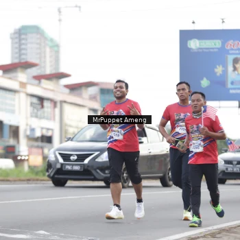 Runner Photo 5951375