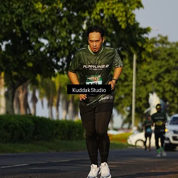 Runner Photo 5951388