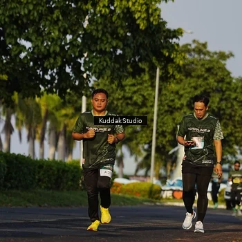 Runner Photo 5951395