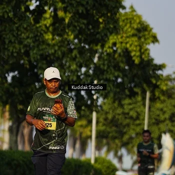 Runner Photo 5951411