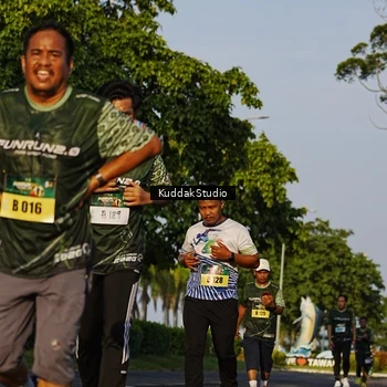 Runner Photo 5951433
