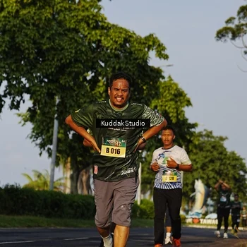 Runner Photo 5951437