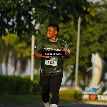 Runner Photo 5951621